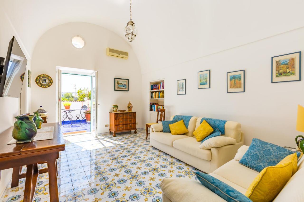 Capri Turquoise By Napoliapartments Esterno foto