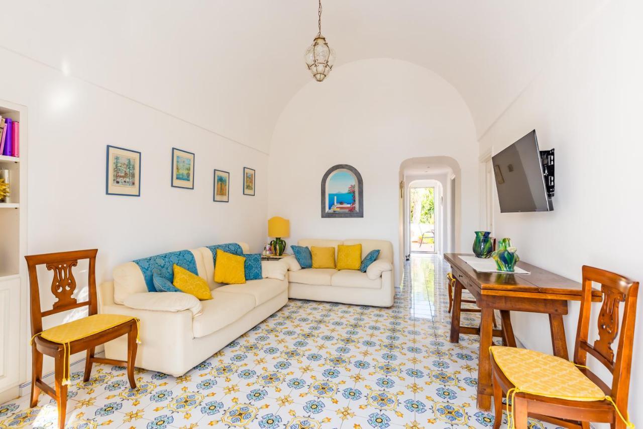 Capri Turquoise By Napoliapartments Esterno foto