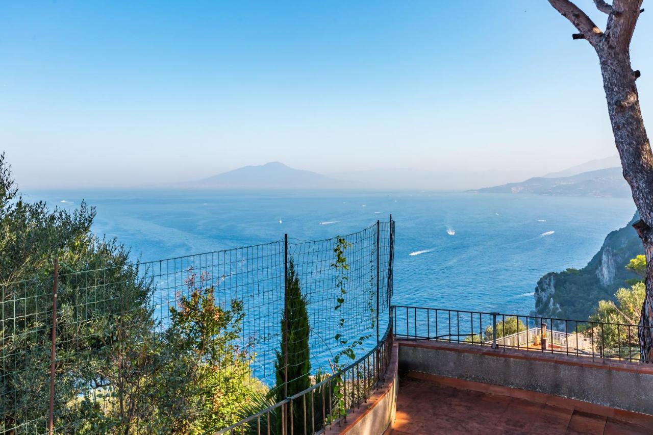 Capri Turquoise By Napoliapartments Esterno foto