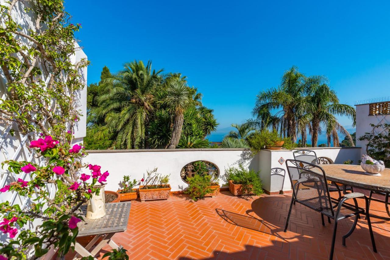Capri Turquoise By Napoliapartments Esterno foto