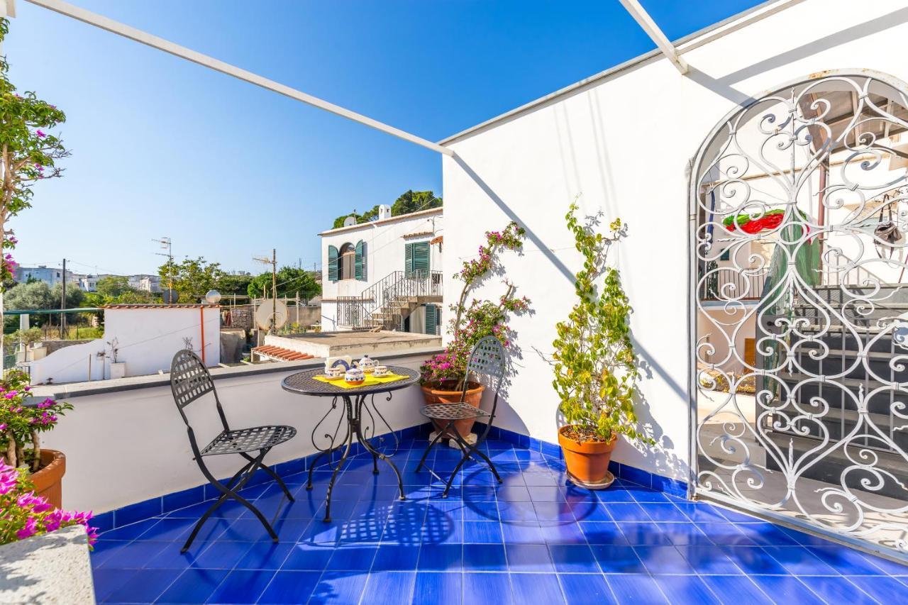 Capri Turquoise By Napoliapartments Esterno foto