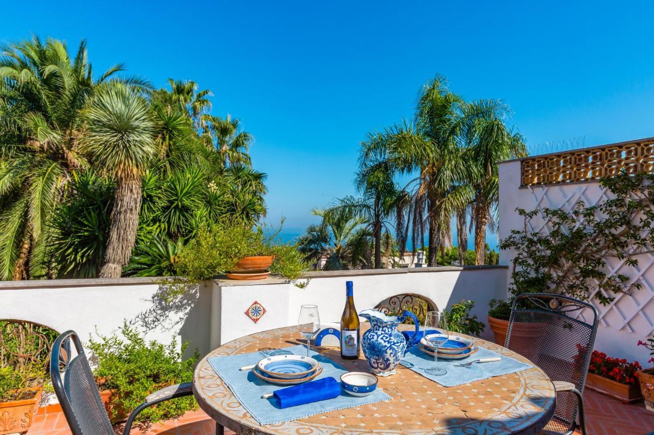 Capri Turquoise By Napoliapartments Esterno foto